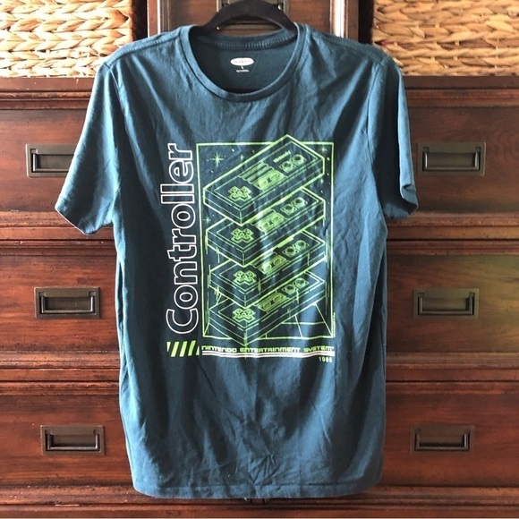 Old Navy Teal Controller short sleeve graphic tee in size M - Picture 1 of 6